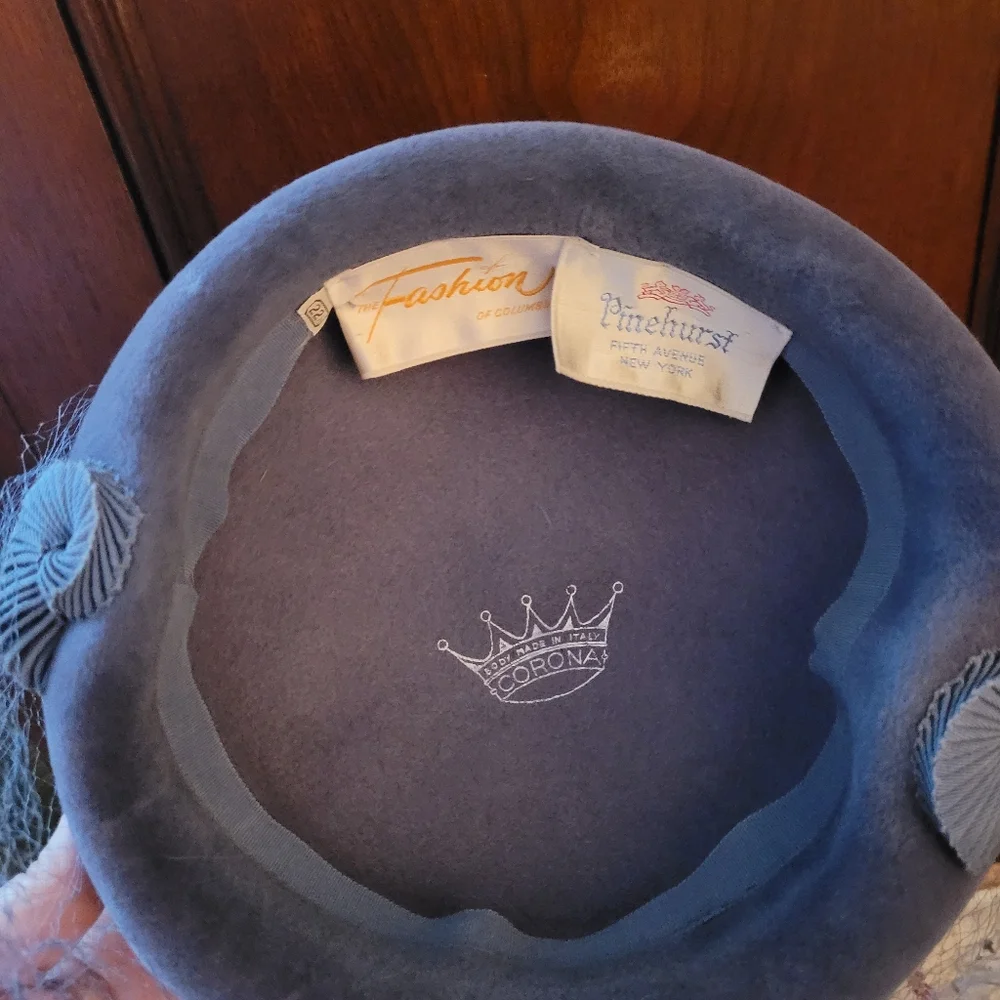 Elegant Blue Veil Hat - Picture 7 of 11